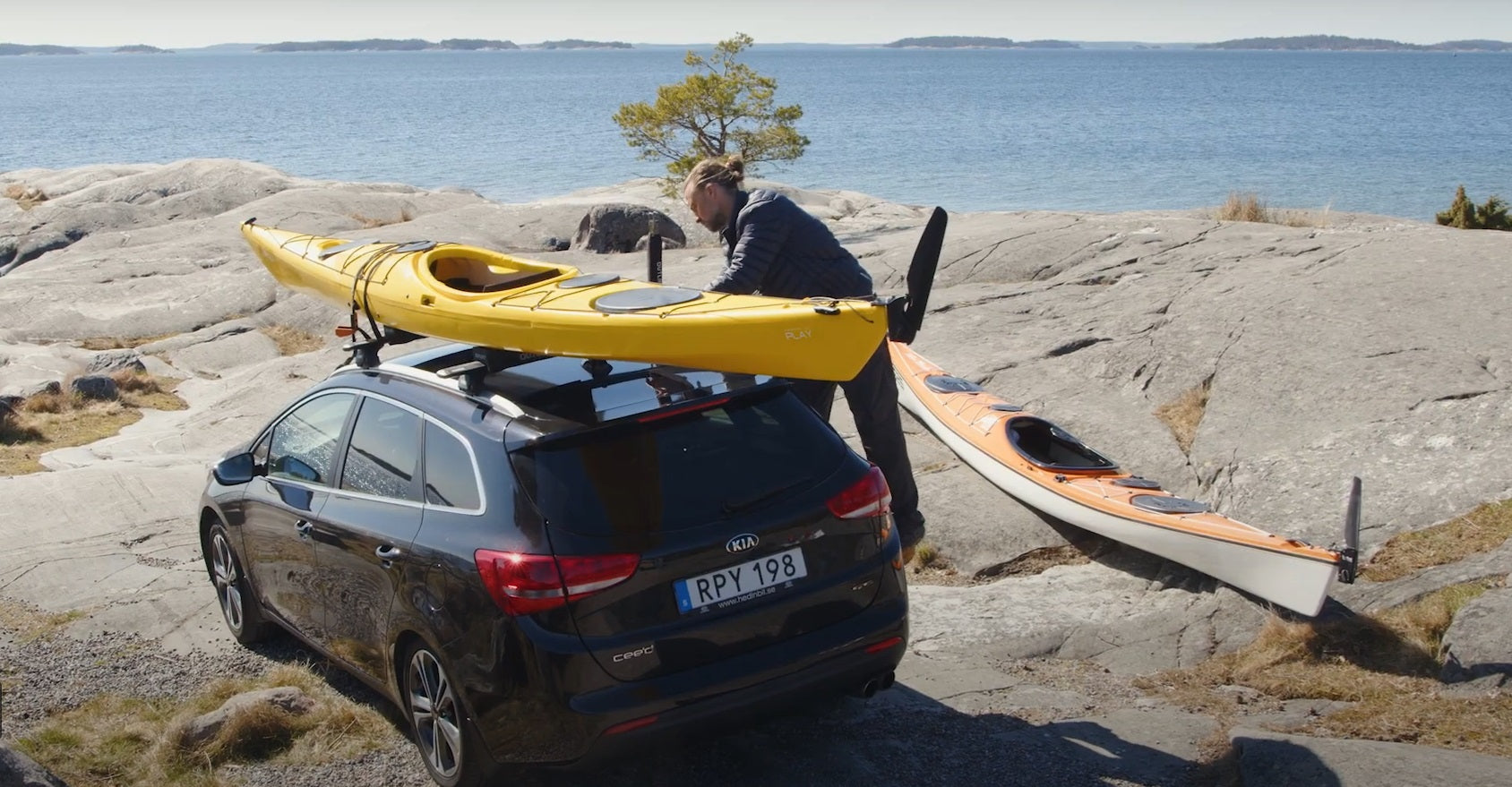 Lasta kajak på biltak