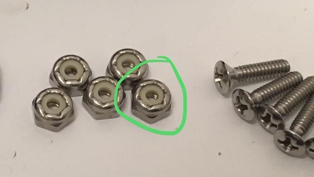 SmartTrack Mutter 6-32-Kajaksidan